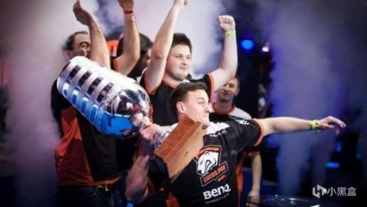 从某种角度 从某种角度