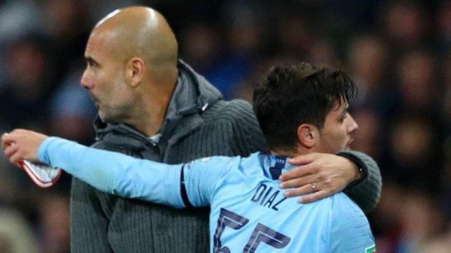 球突破三名 球突破三名